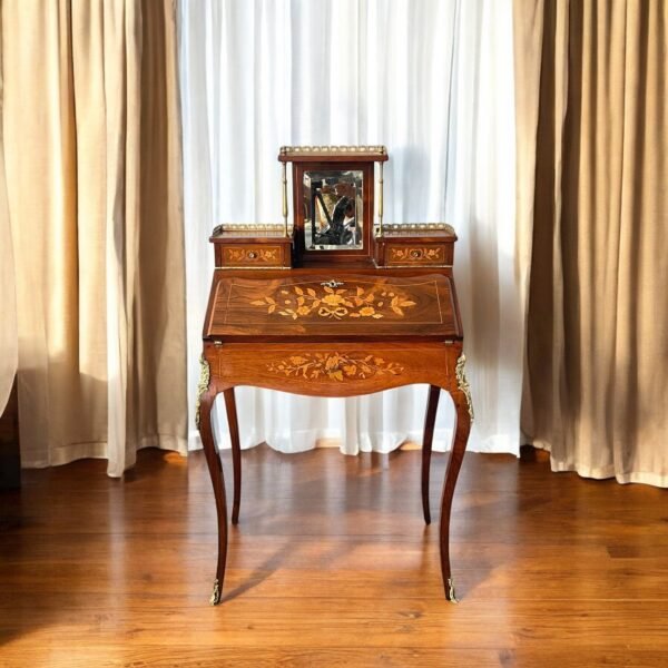 Ladies Desk - Image 2