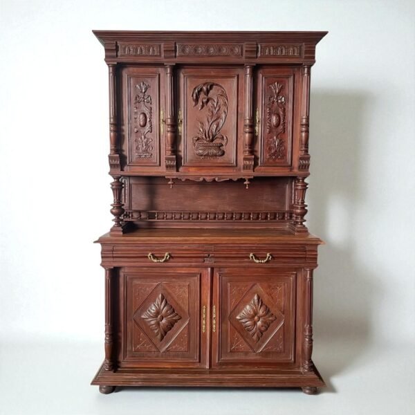 Oak buffet
